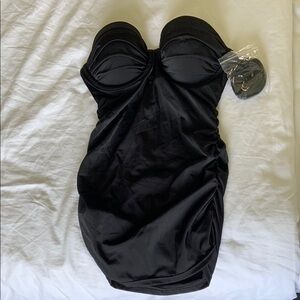 Victoria’s Secret Underwired Ruffle Padded Bikini Top